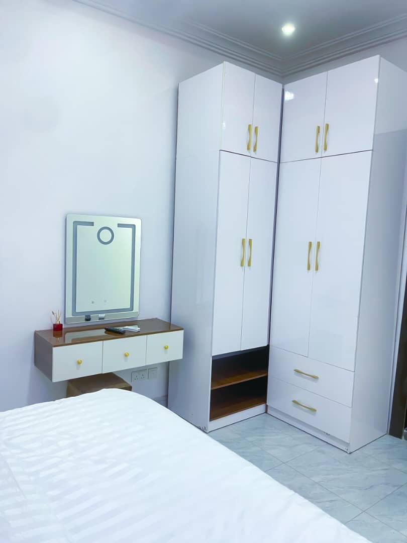 3 BR LUXURY APARTMENT WITH POOL