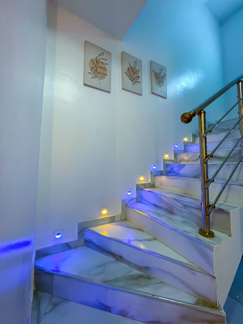 3 BR LUXURY APARTMENT WITH POOL