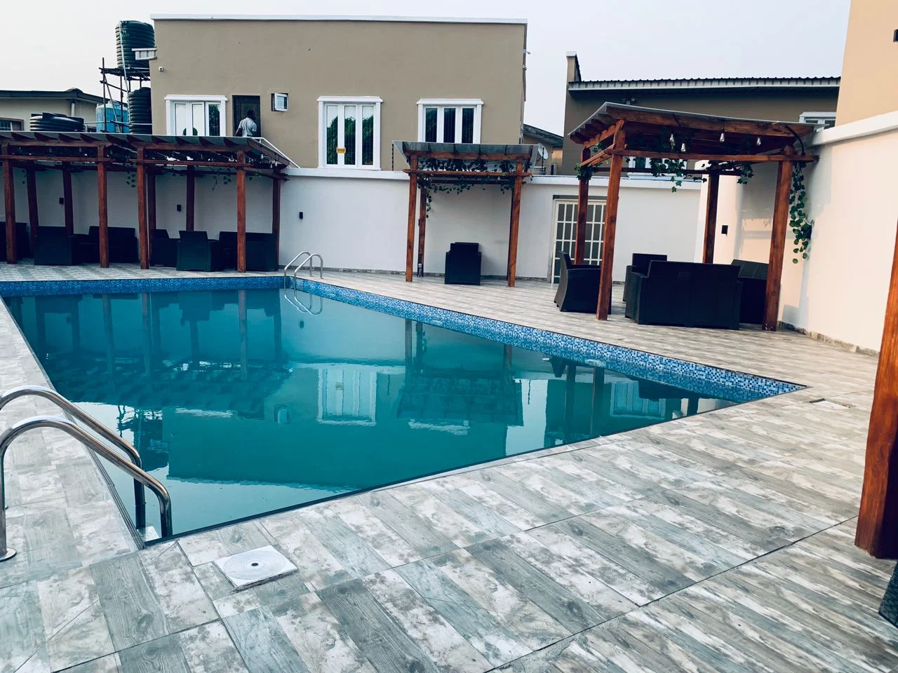 38 Hotels and Suites