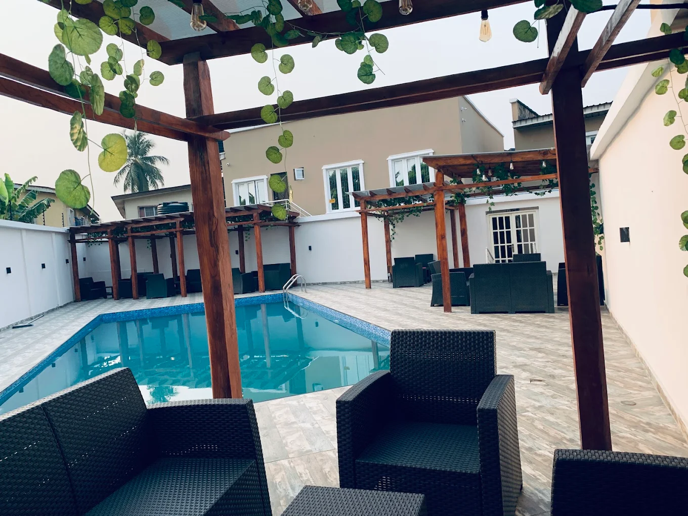 38 Hotels and Suites