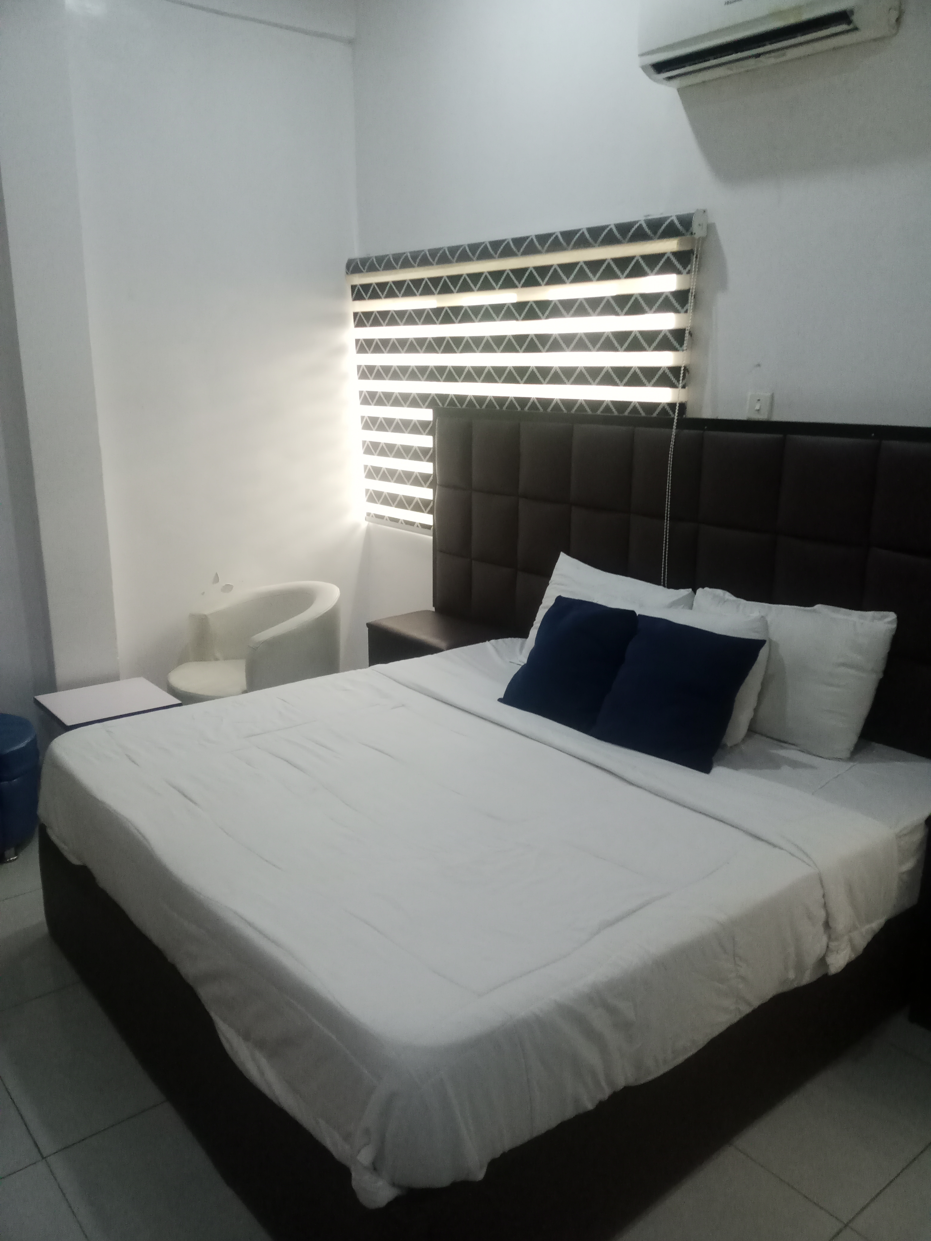 Blue merrit Hotel and suites