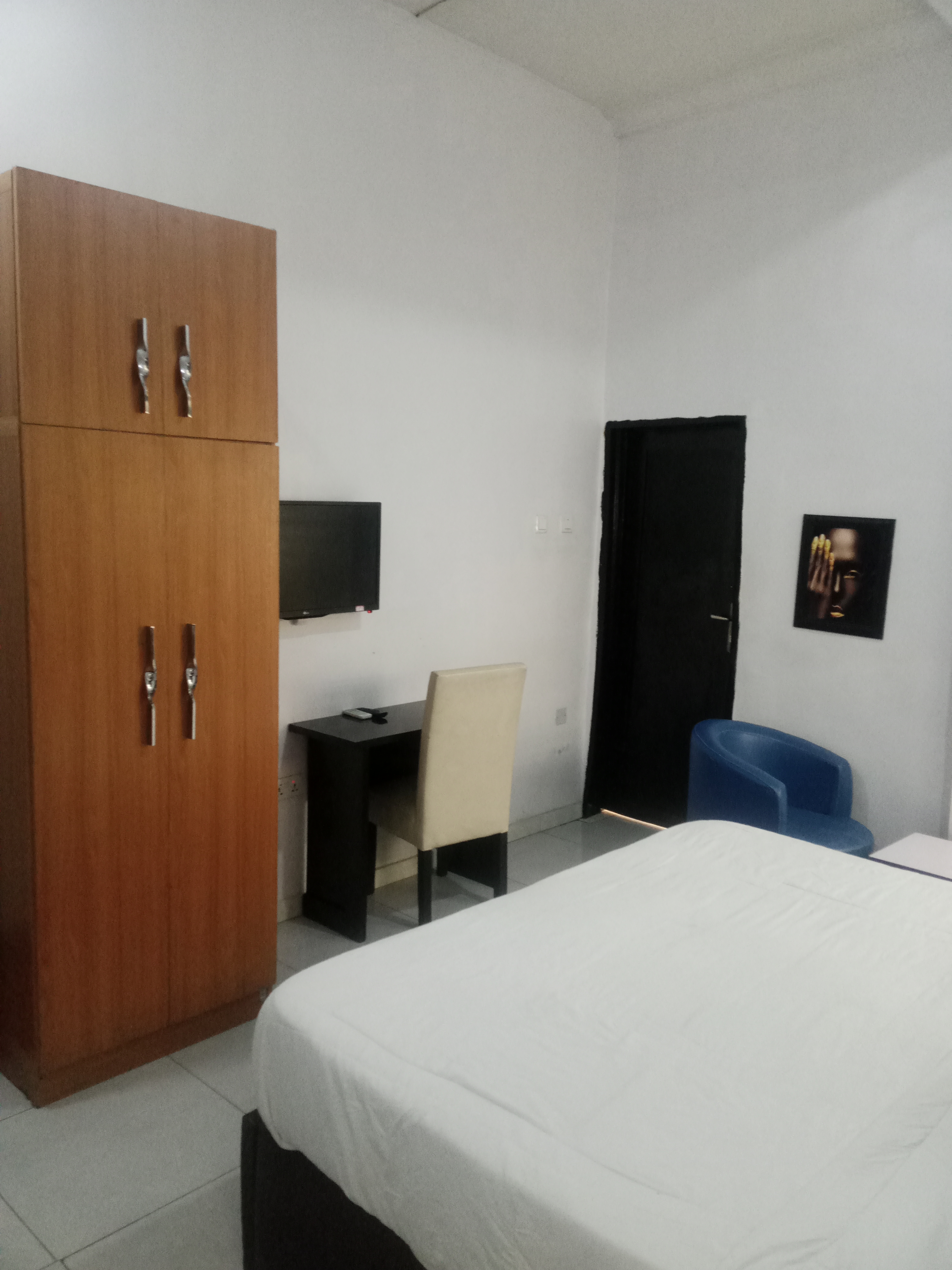 Blue merrit Hotel and suites