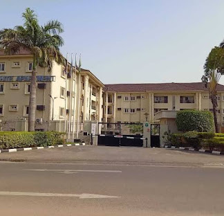 Bolton White Apartment