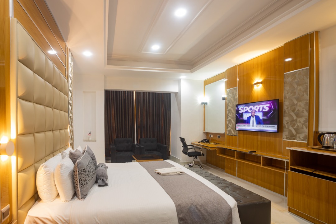 George Residence at the Lekki Coliseum (Formerly Caesar's Luxury Hotel)