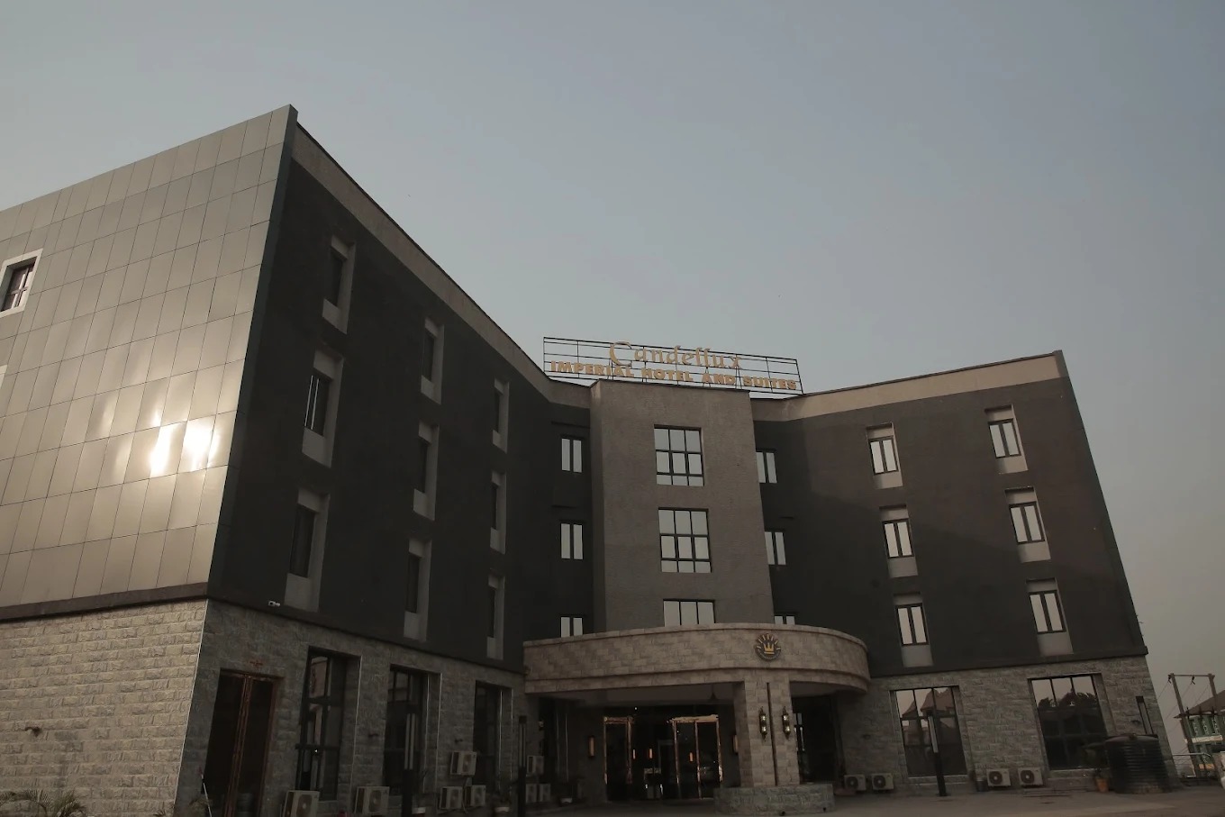 Candellux Imperial Hotel and suites