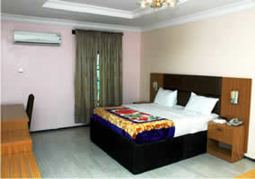 Chilla Luxury Suite, Kano