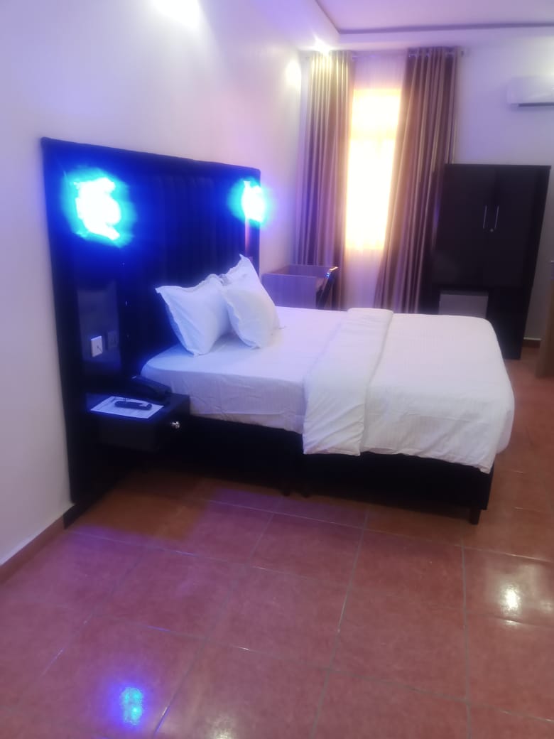 Correct Residence & Resort