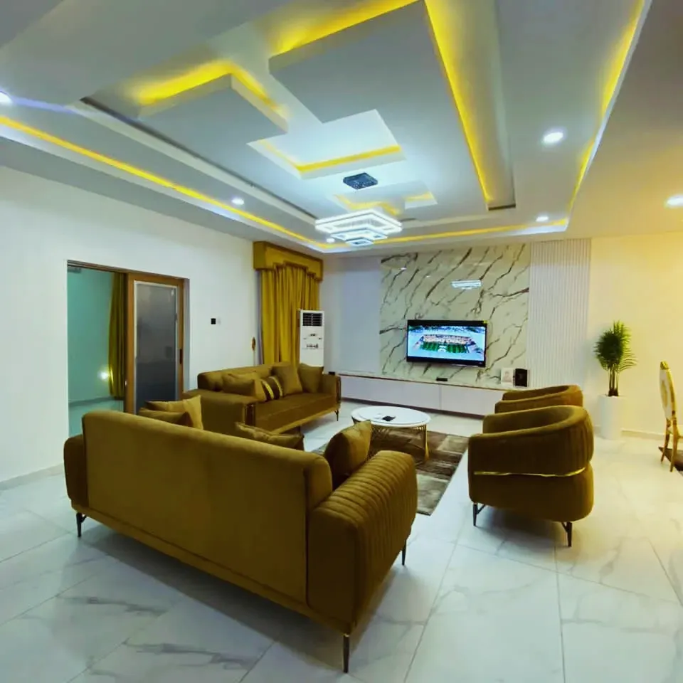 De Omega Luxury Homes 4 Bedroom Shared Apartment