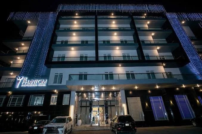 De Phantom continental Hotel