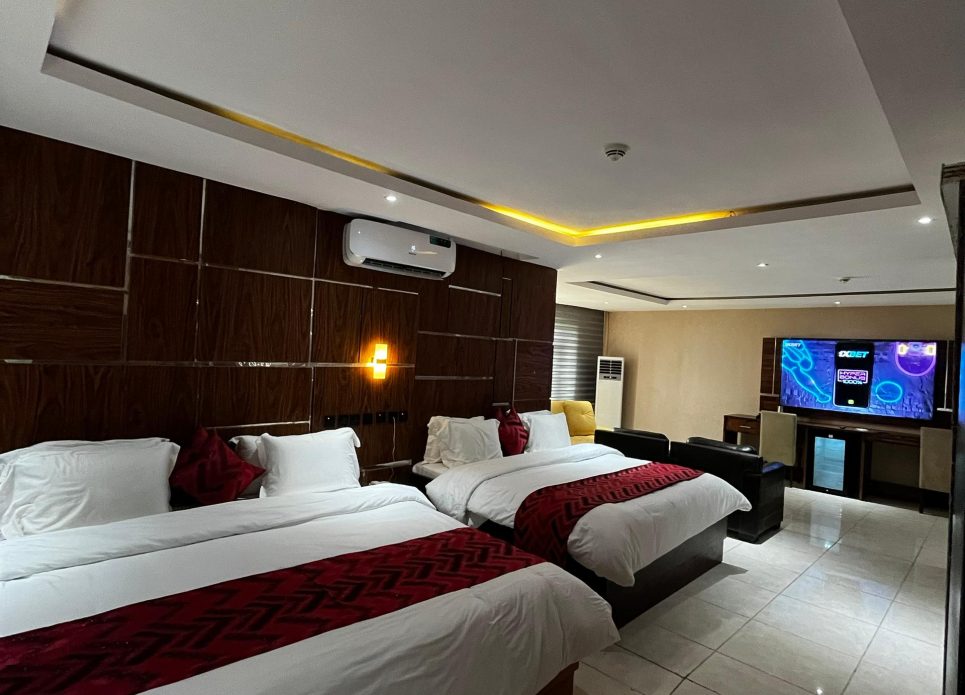 De Phantom continental Hotel