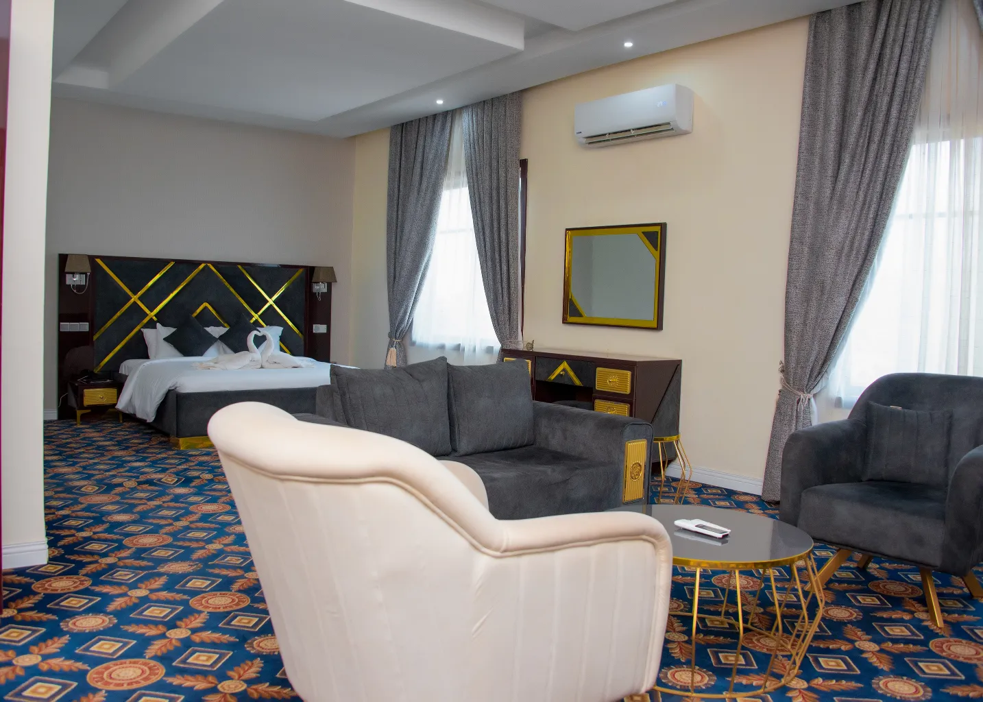 Dejavu Hotel and Suites Akure