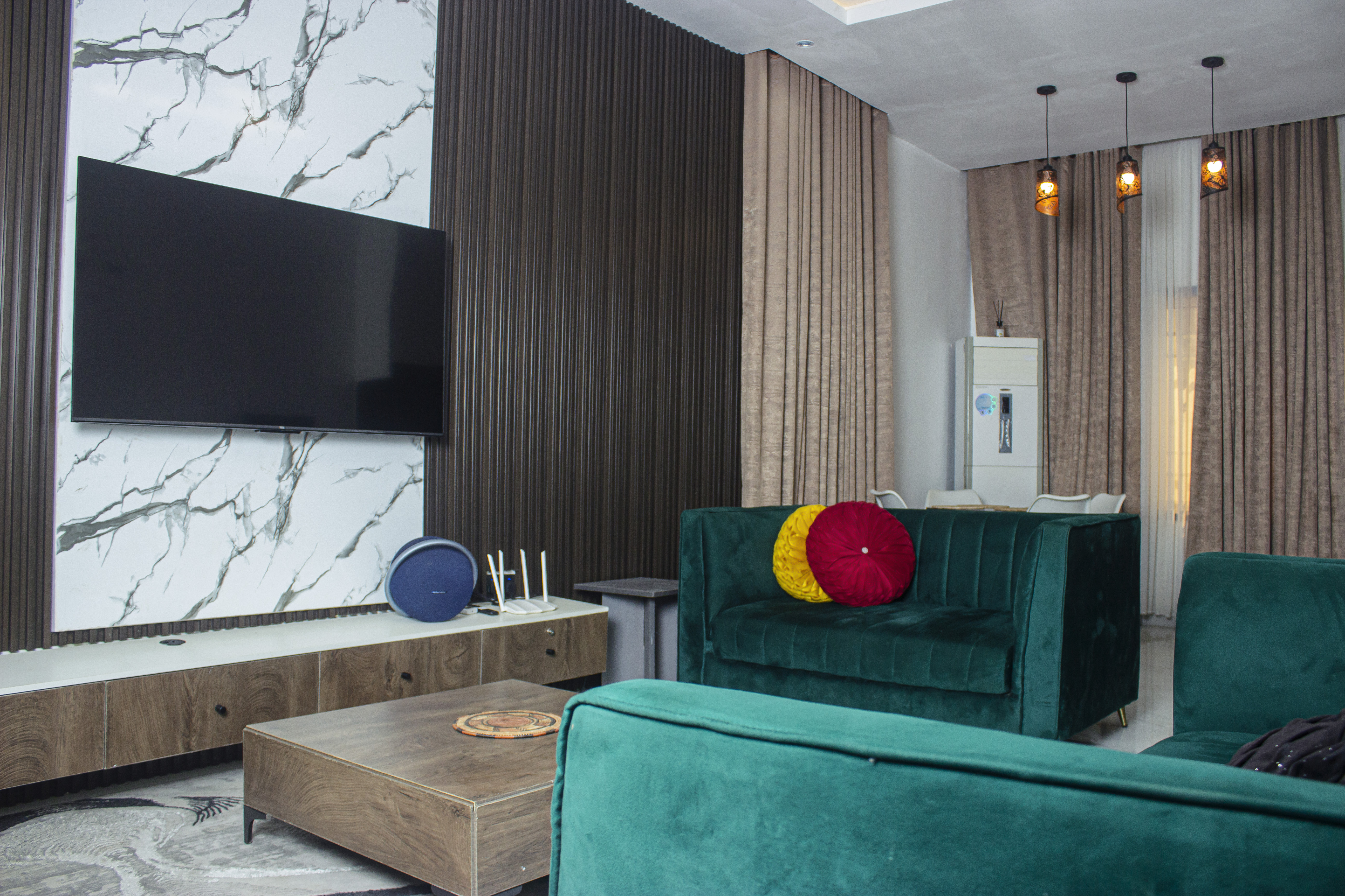 Diamond Flux Apartment