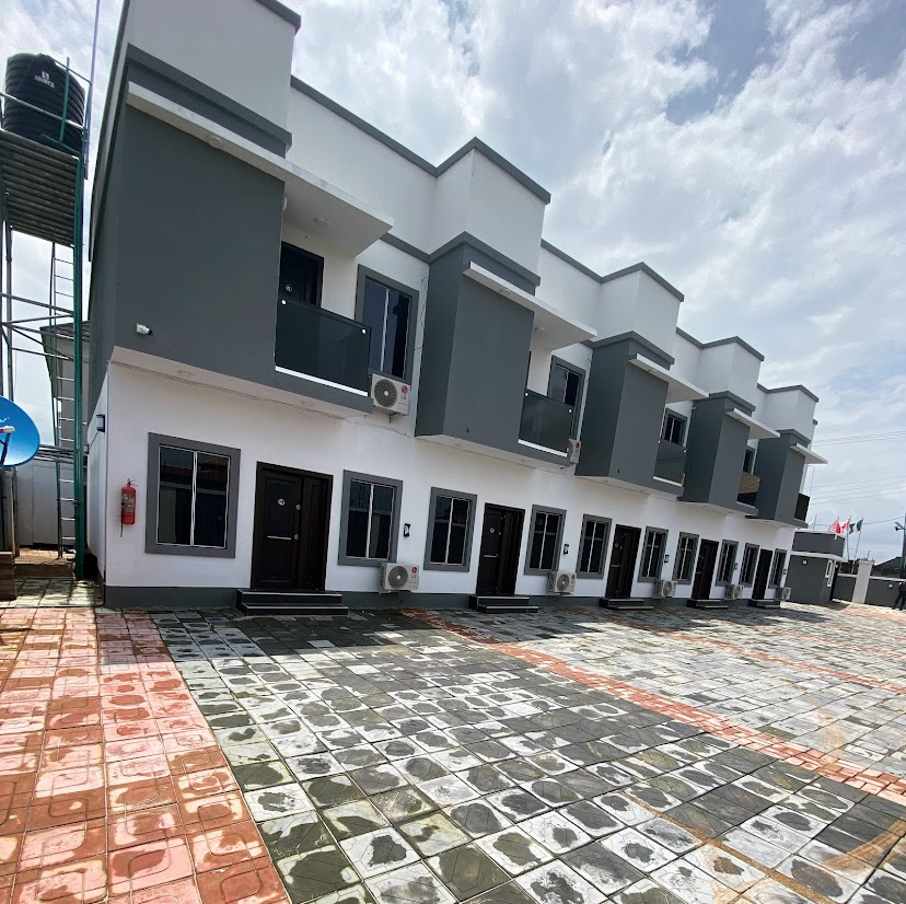 Duke Residence & Apartment