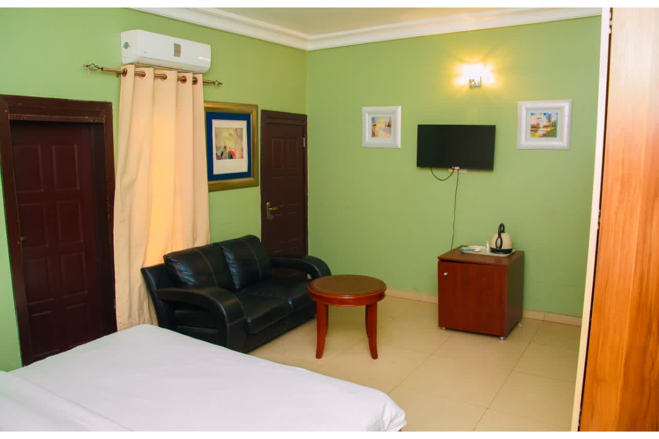 Eden Hotel and Resorts