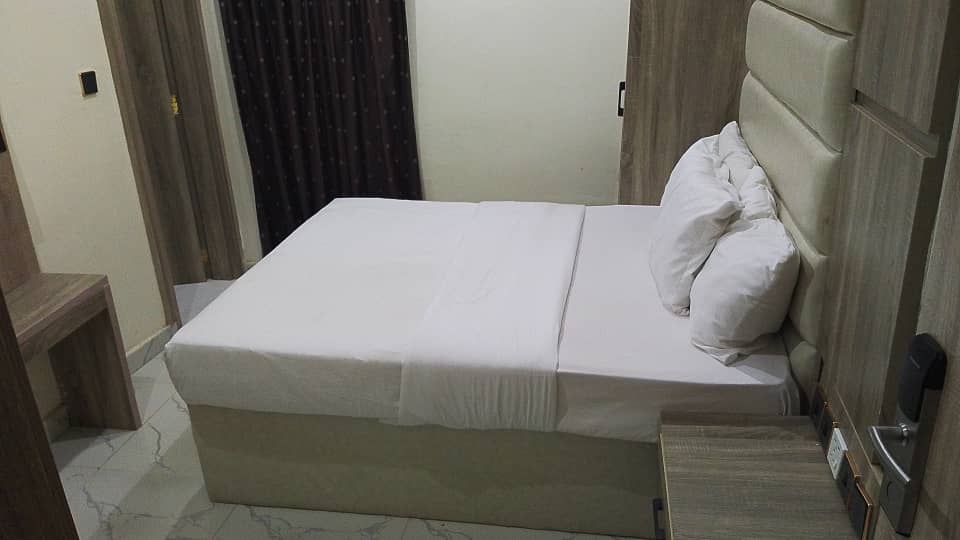 Franzy Luxury hotels and suites. Jos