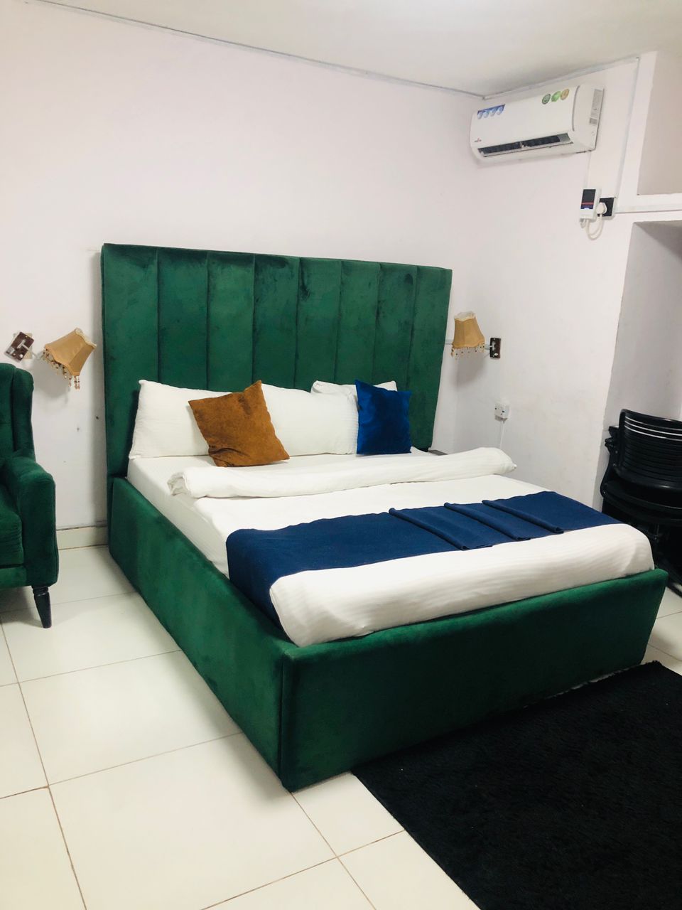 GLANDOV SUITE AND APARTMENT