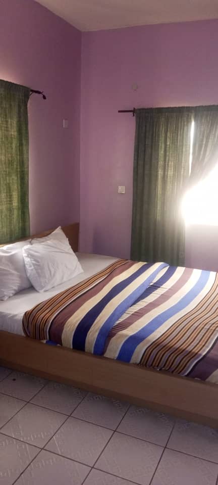 Gold Apartment & Suites