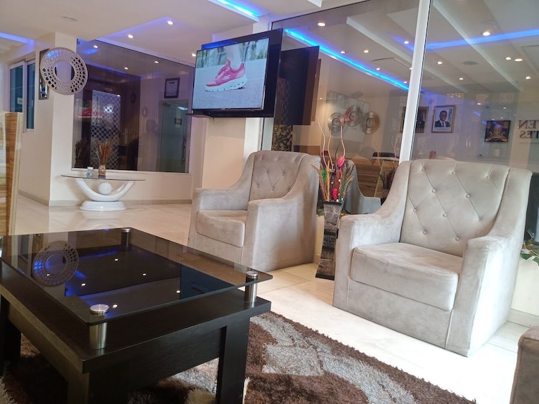 Ikad hotel and suite