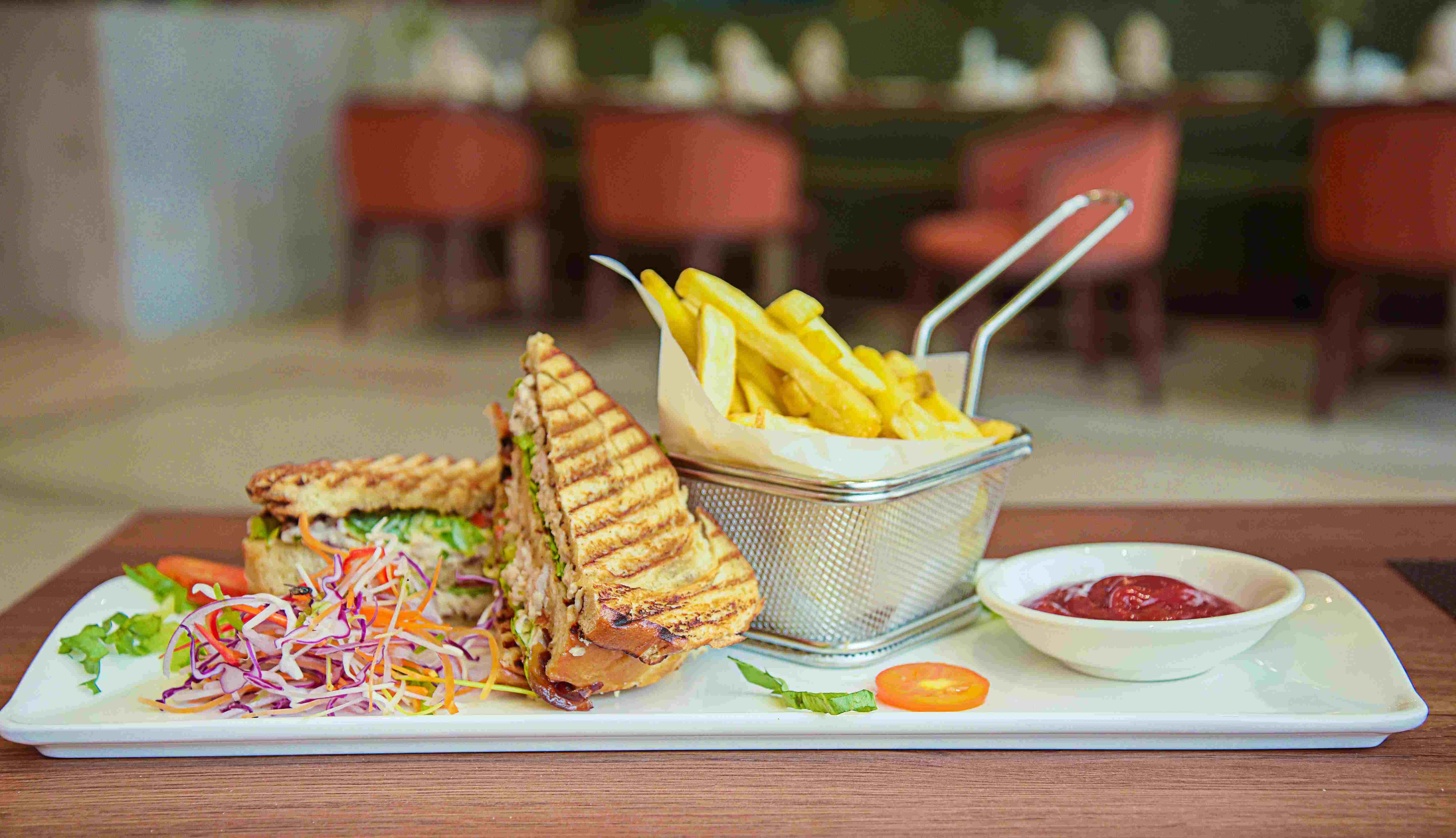 J’s Signature Hotel