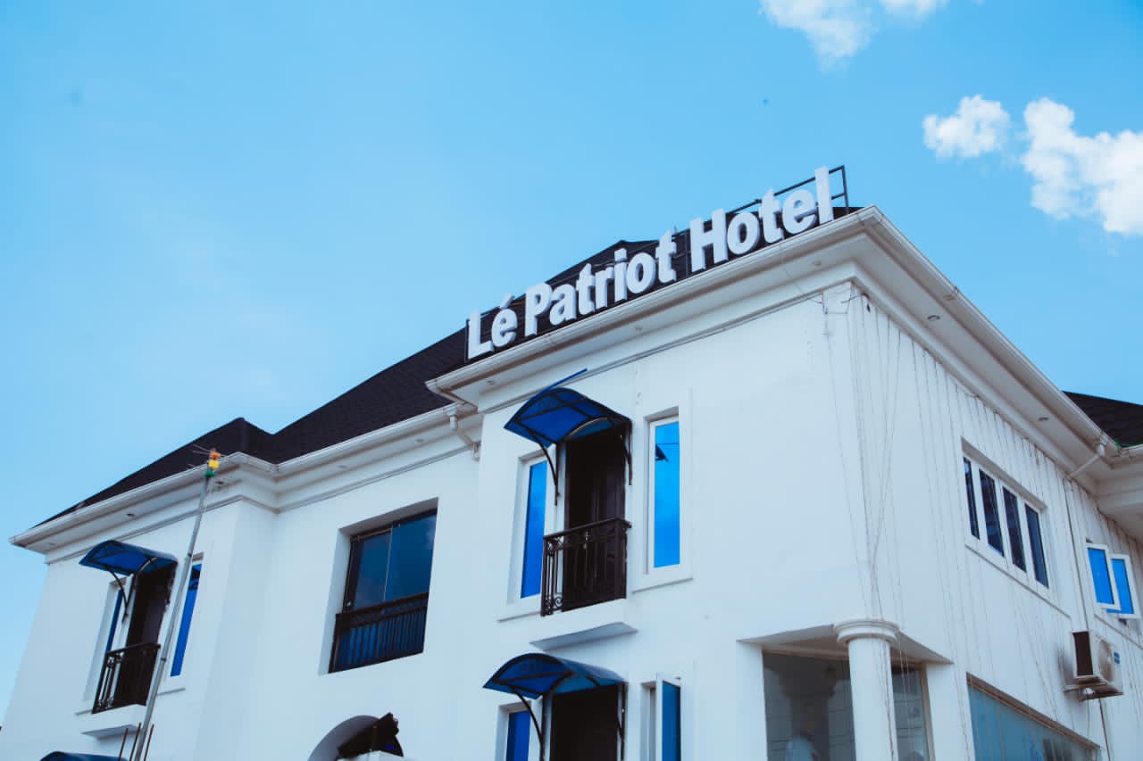 Lè Patriot Hotel