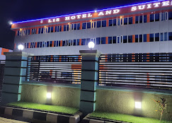 Lis Hotel And Suites