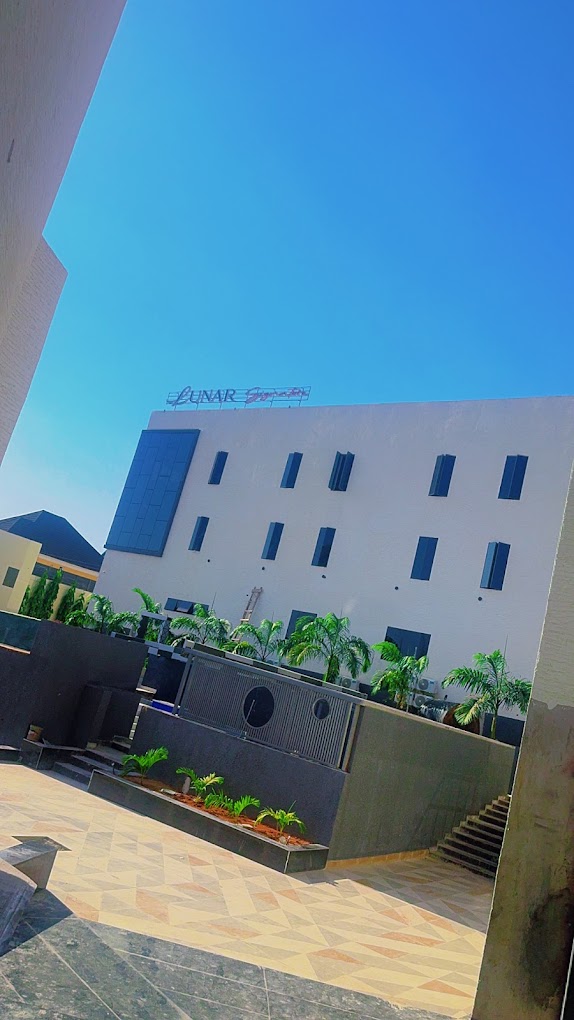 Lunar Signature hotel & suites