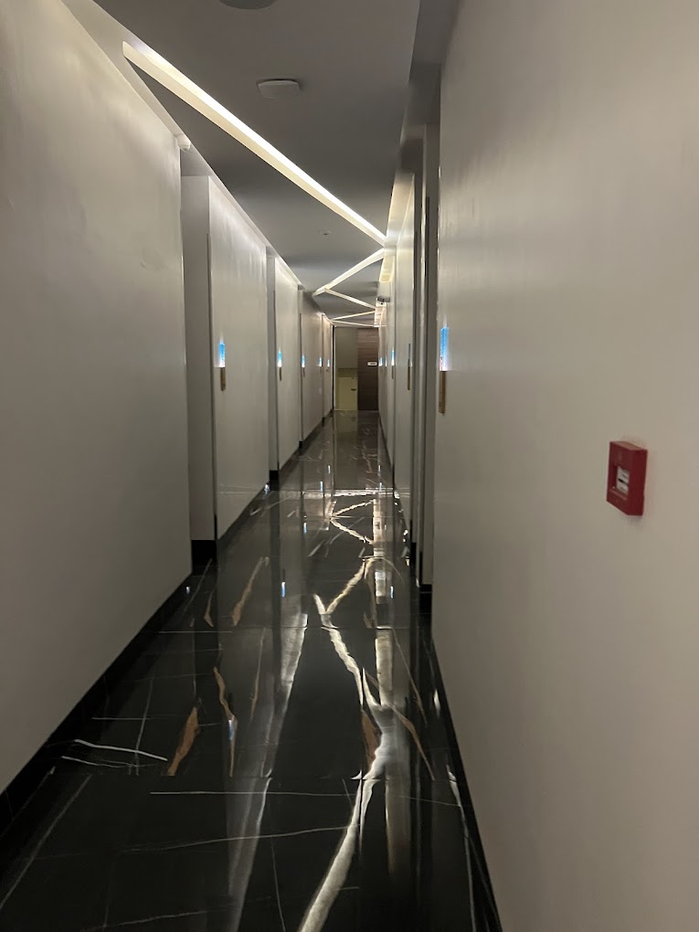 Lunar Signature hotel & suites