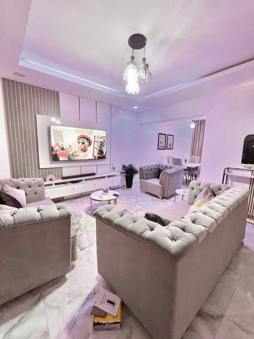 Luxury 3 Bedroom Apartment