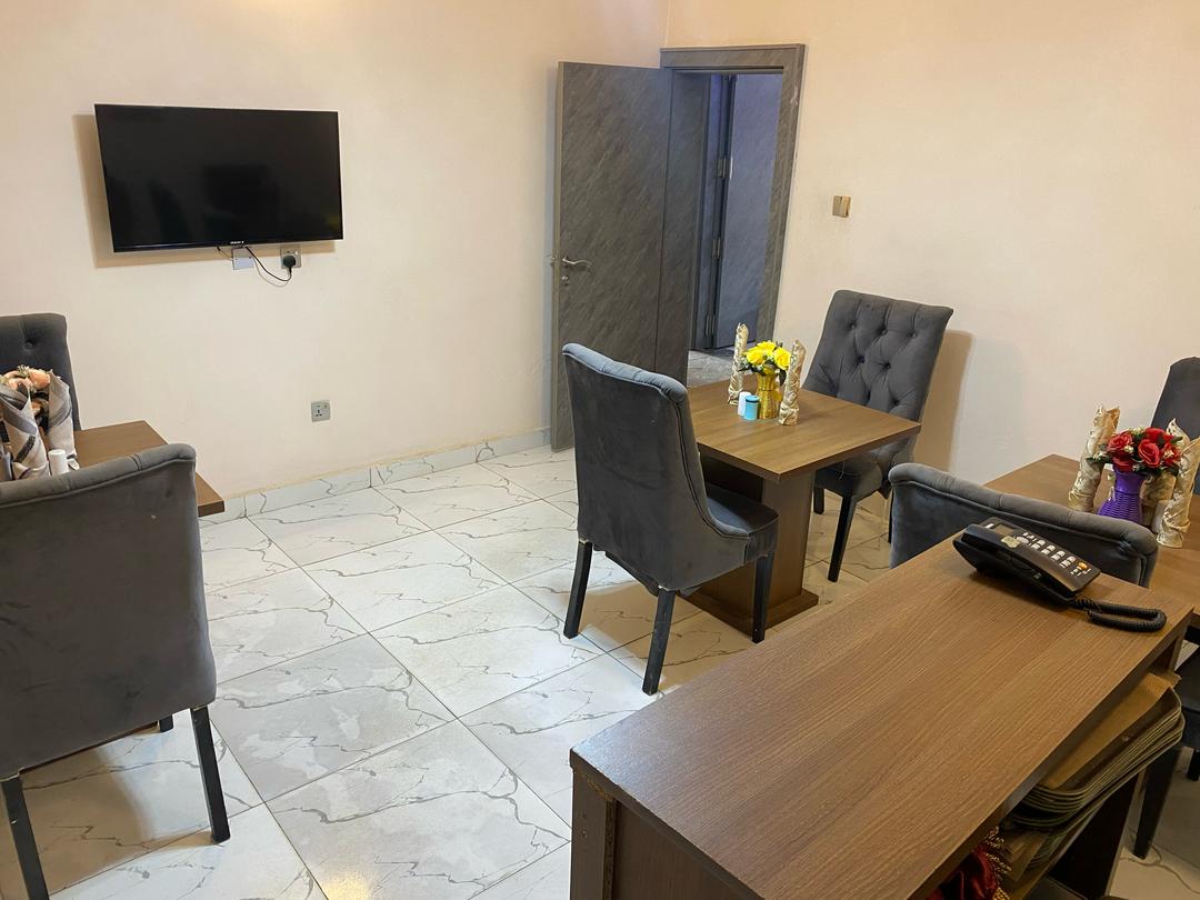 Lynstel Apartments and Suite