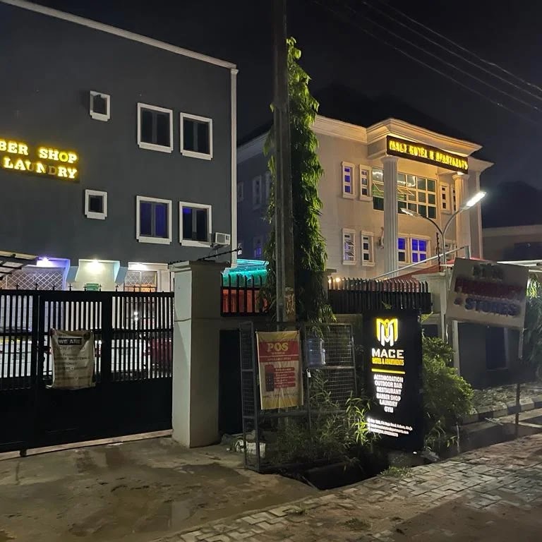 Mace Hotel and Apartment