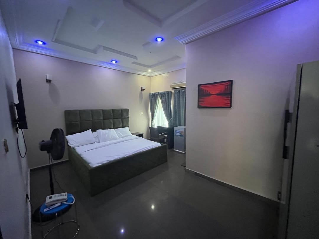 Mace Hotel and Apartment