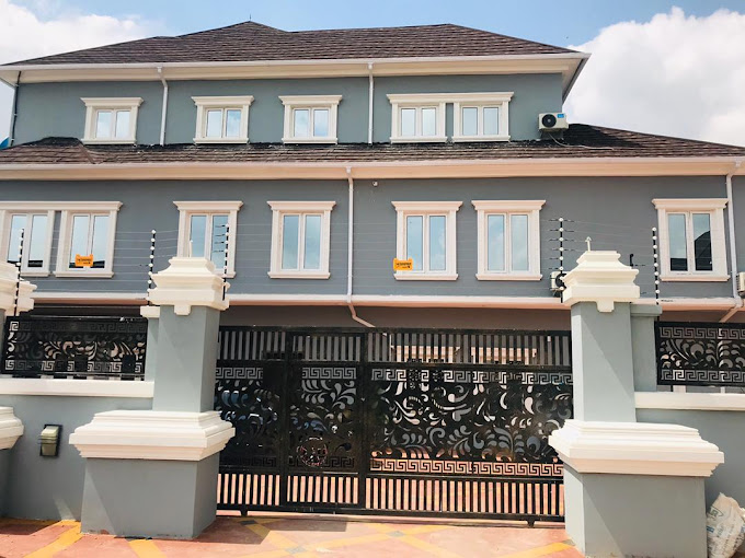 Mega Pavilion Suite & Apartment