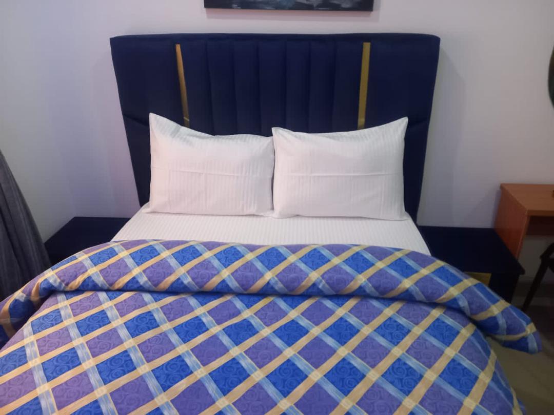 Mega Pavillion Apartment and Suites