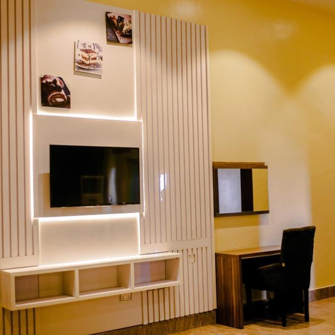 Morzi Hotel & Suites