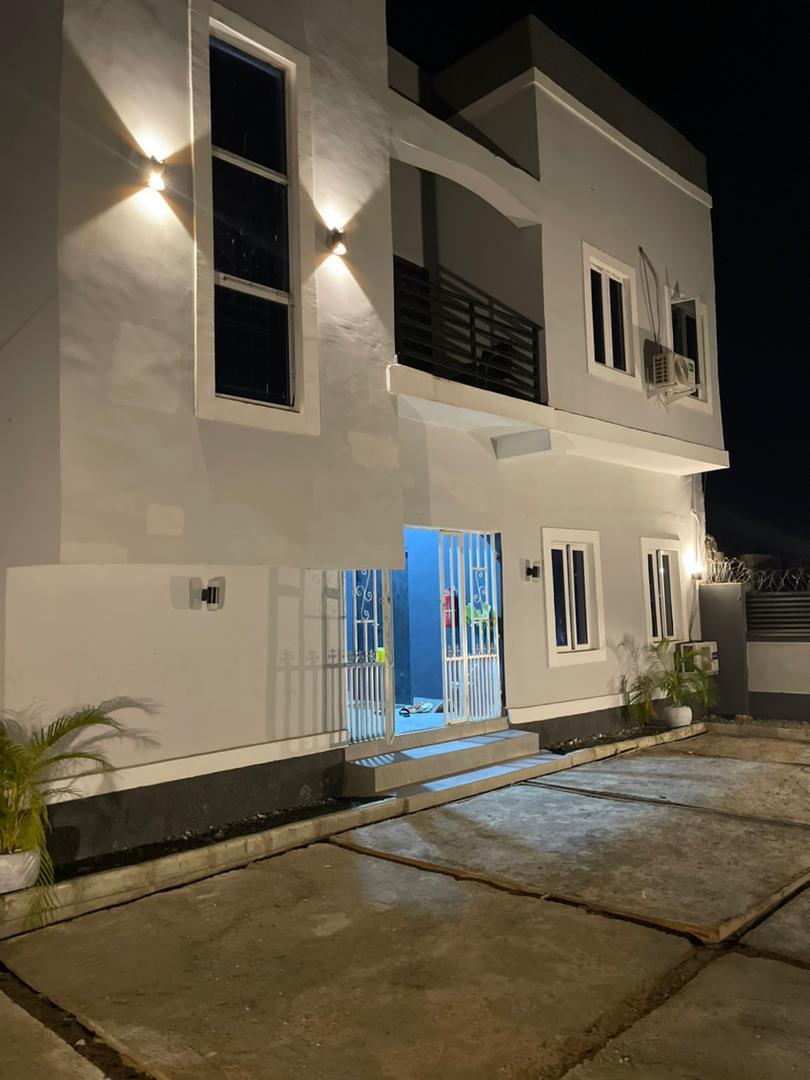 Omed Luxury Apartment