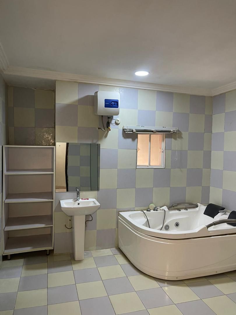 Porshe Apartment Jabi