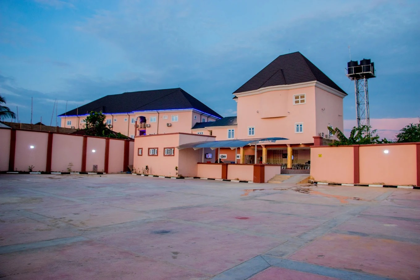 Prismar international hotel