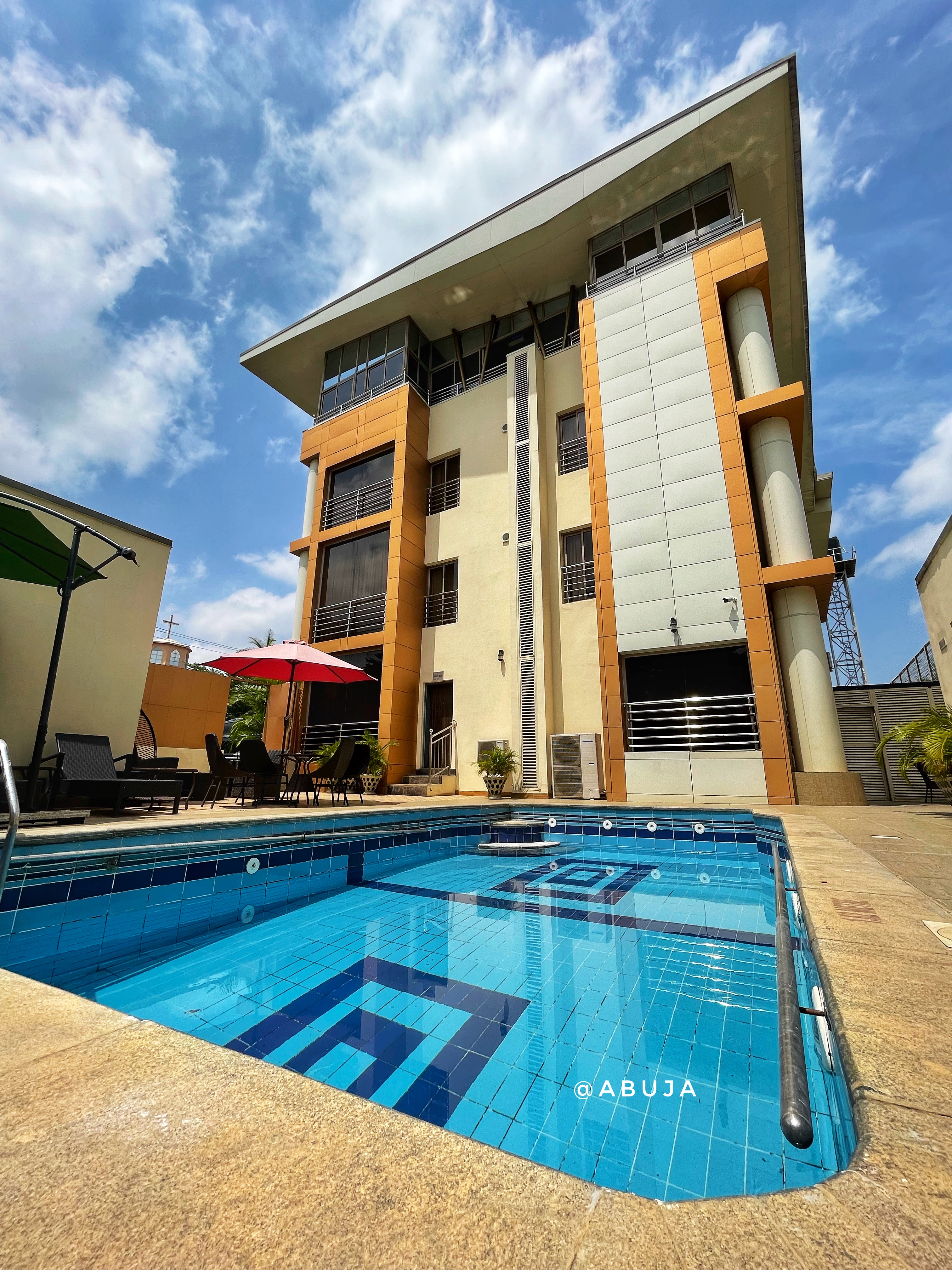 QUALIBEST GRAND HOTELS