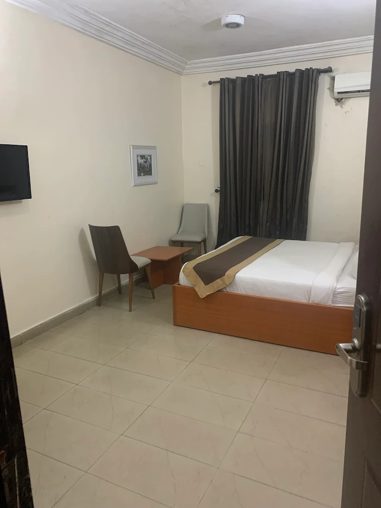 Ralmeton Hotel Limited