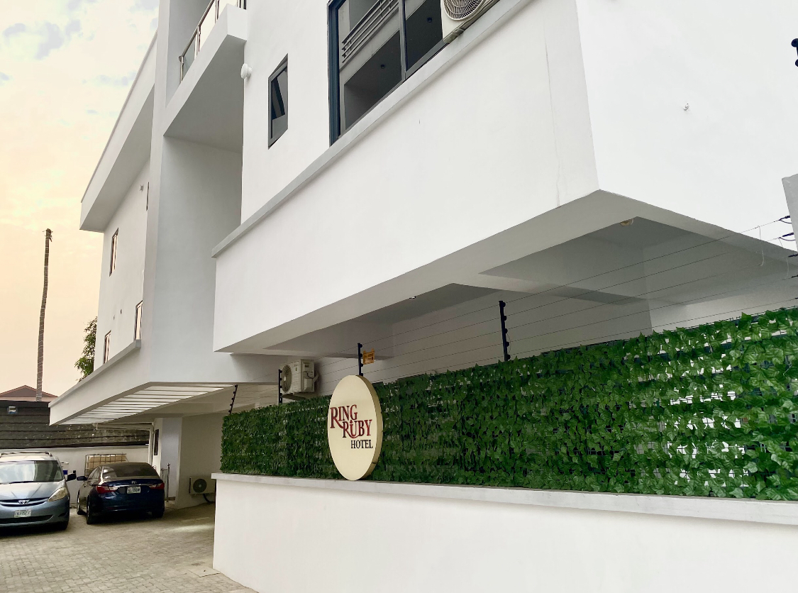 Ringruby Hotel, Oduduwa Way