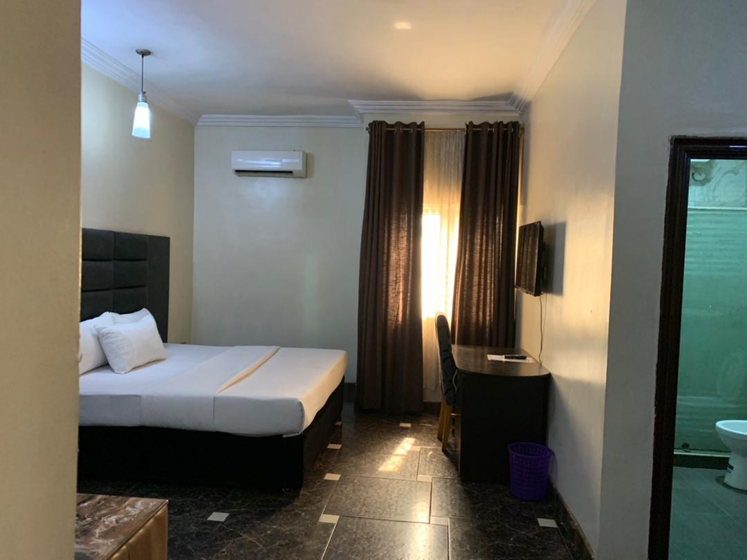 Ritz Carinton Suites