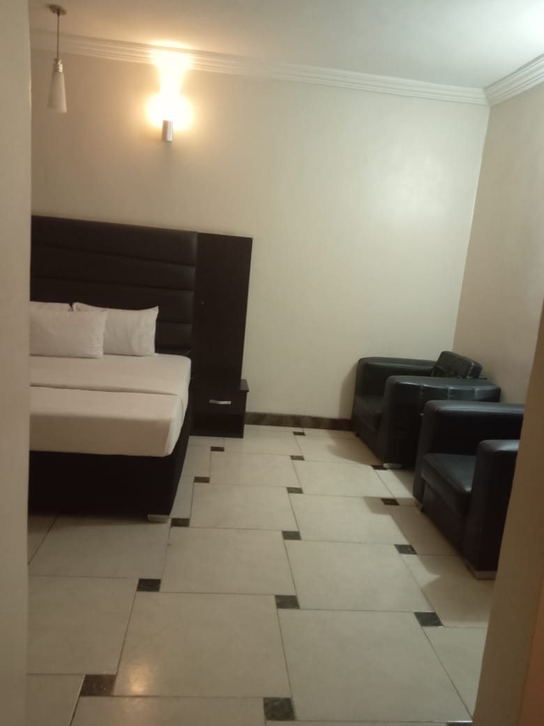 Ritz Carinton Suites