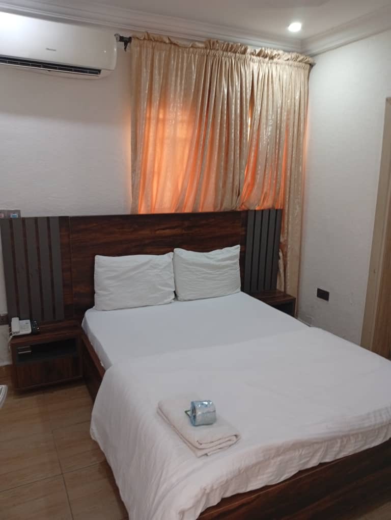 Skenyo Hotel and Apartment