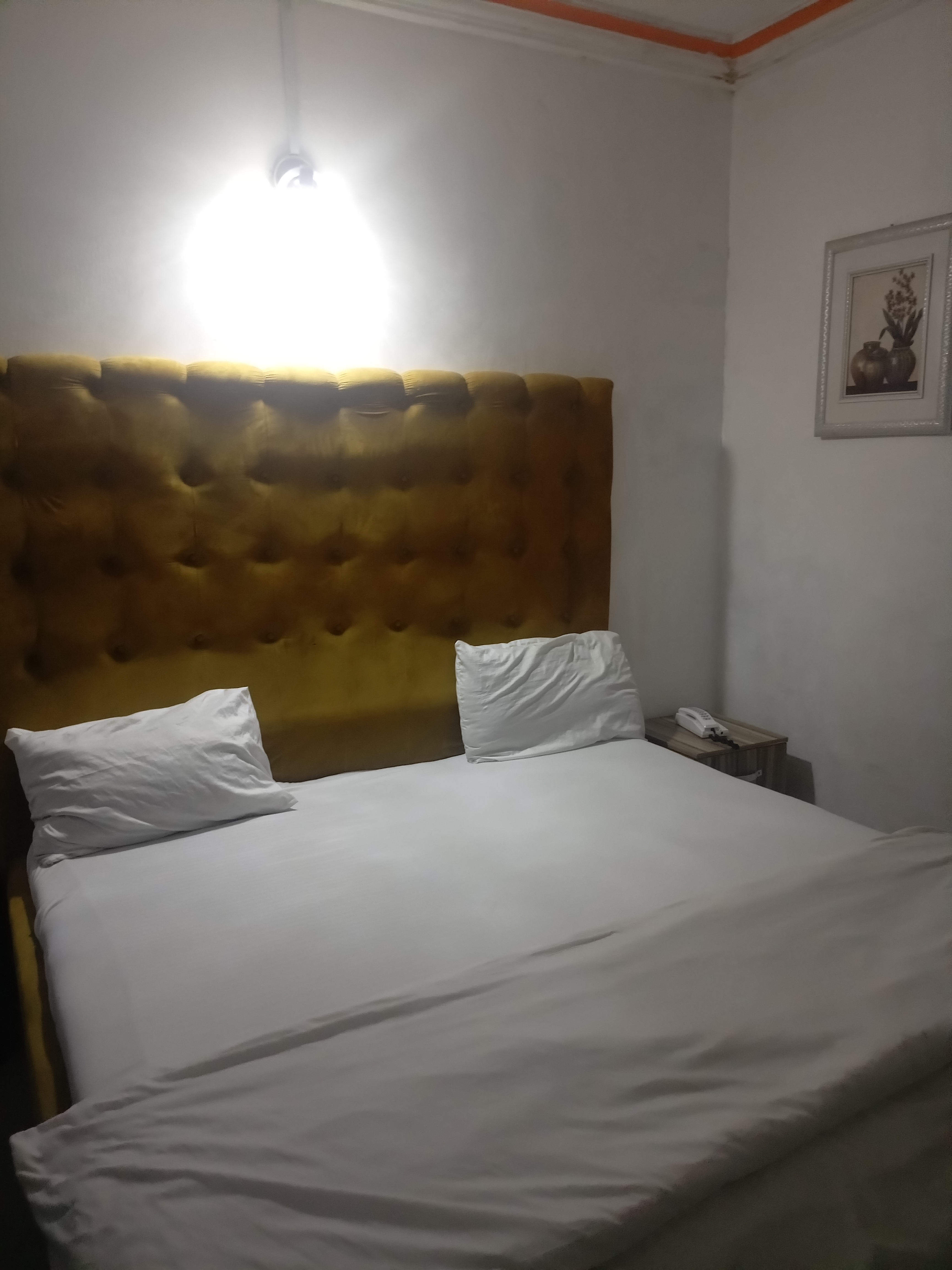 The Frontline Hotel & Suites