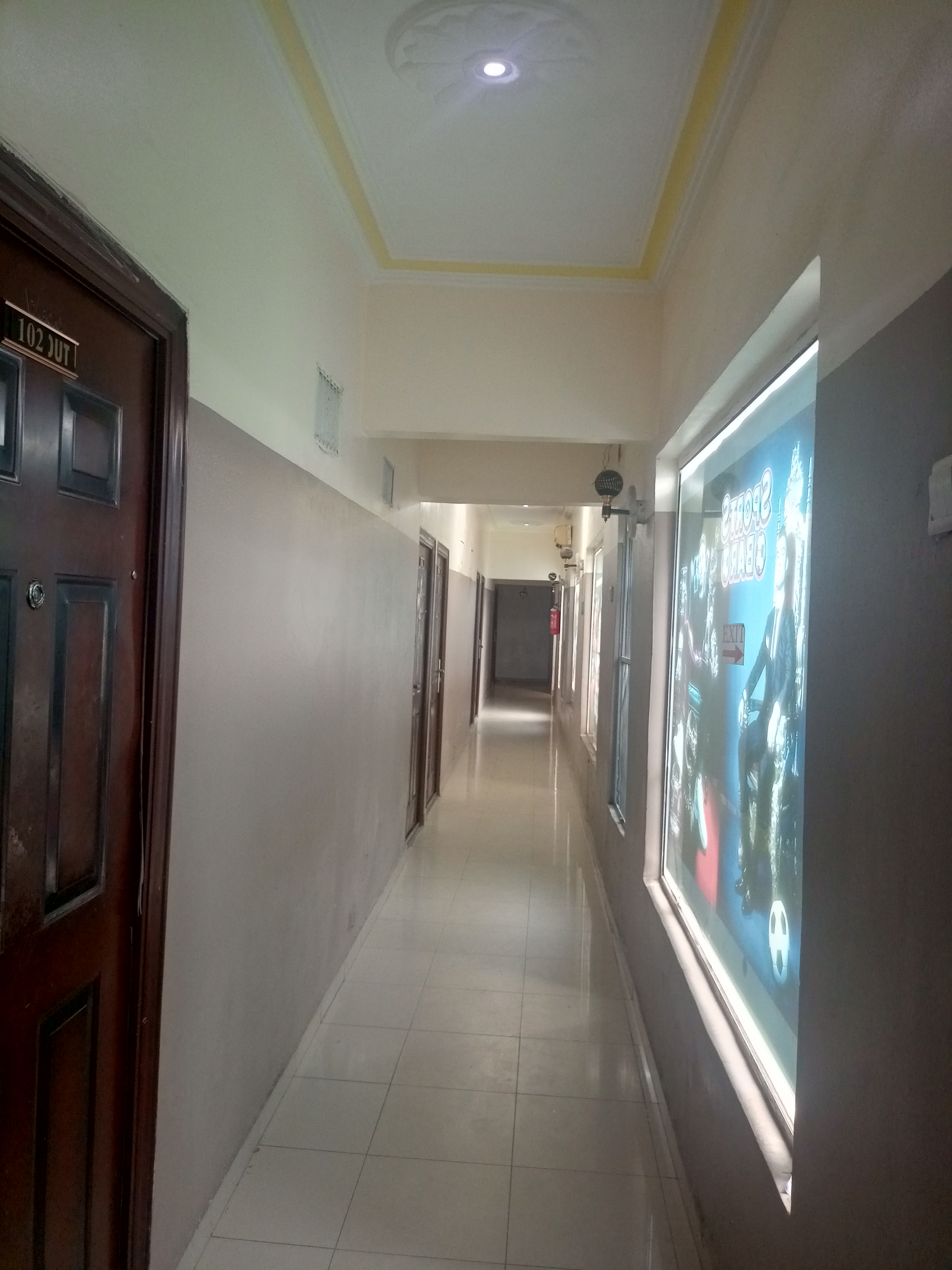 The Frontline Hotel & Suites