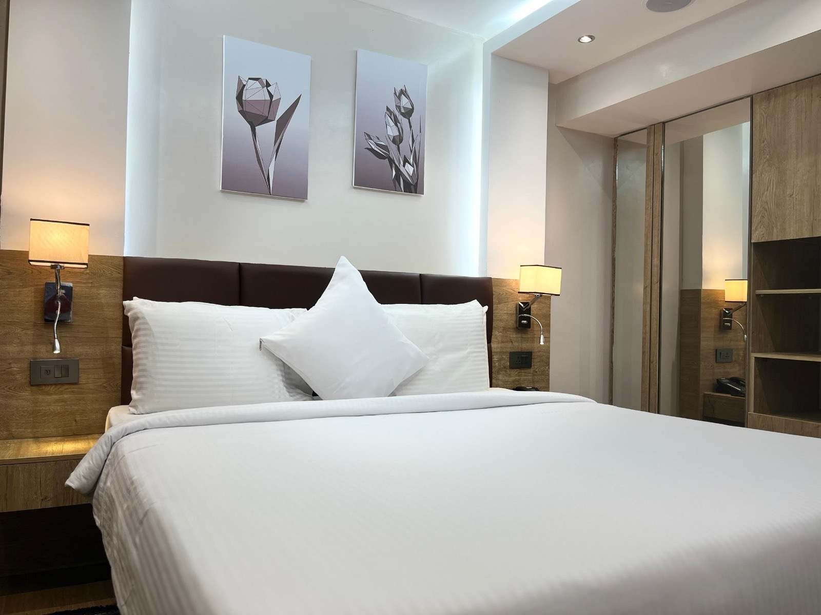 Sunflower Residence (VI)