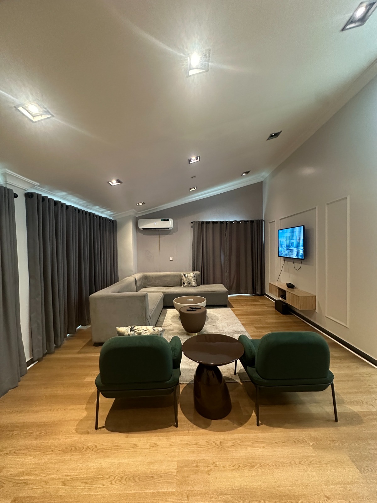 Sunflower Residence Oniru