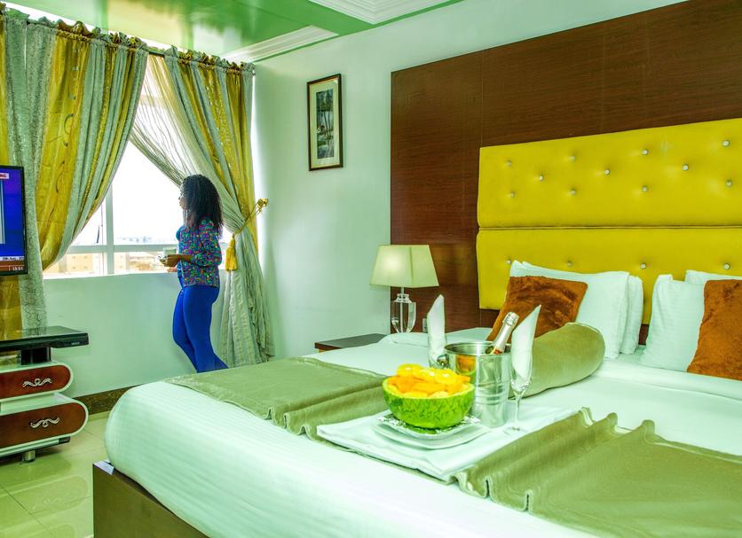 Sweet Spirit Hotel & Suites Danag
