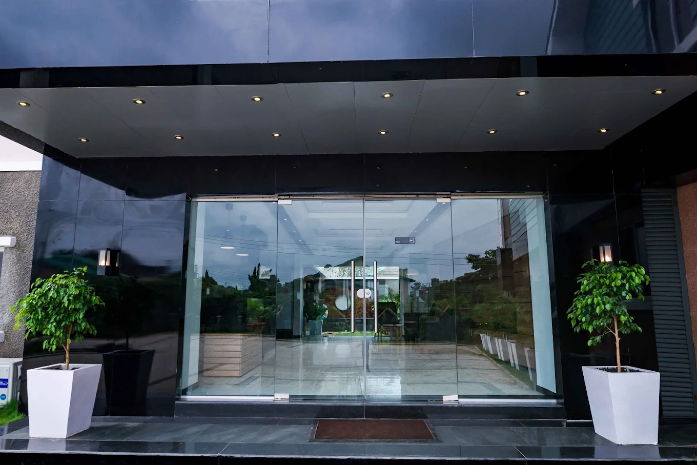 The Edge by Wellness