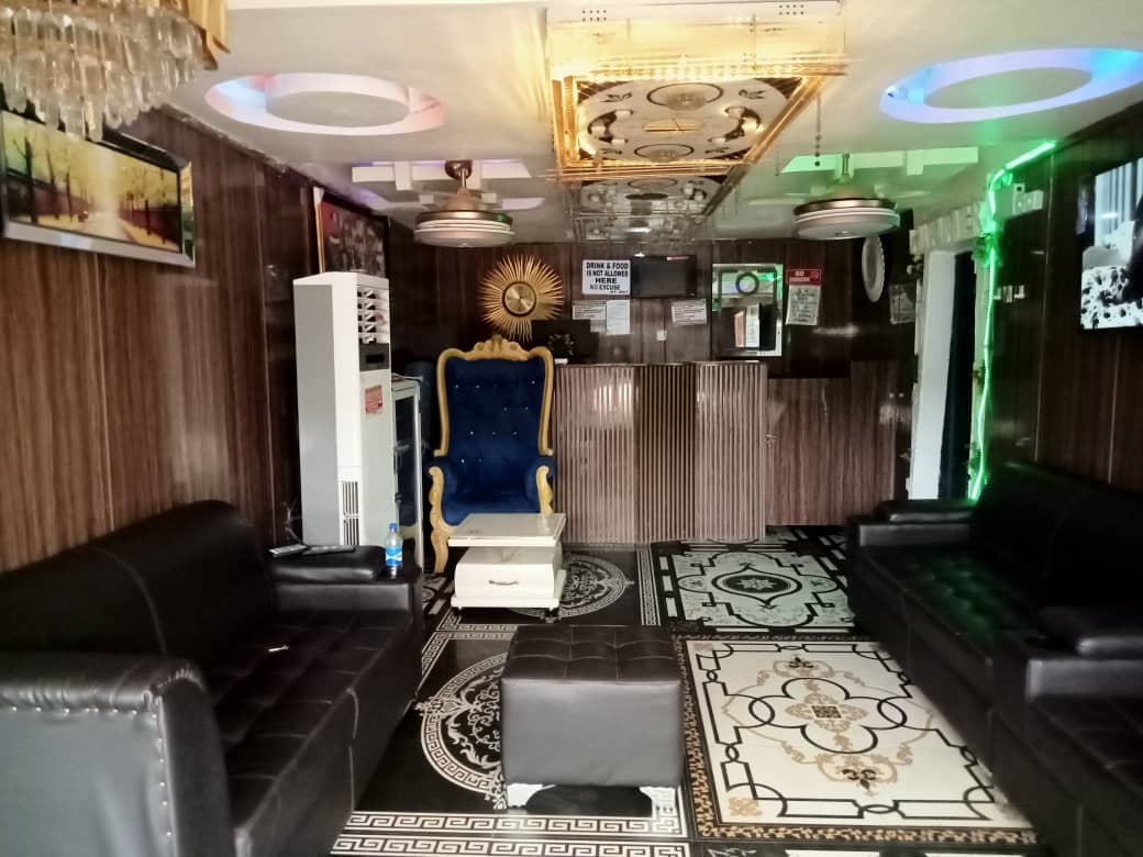 Winnatelladec hotel and suite